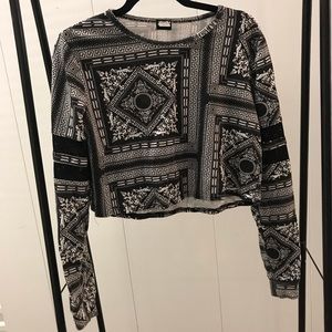 Zumiez long sleeve crop top